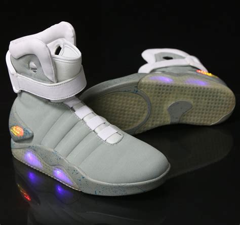 nike air mags preis|Nike Air Mags fake.